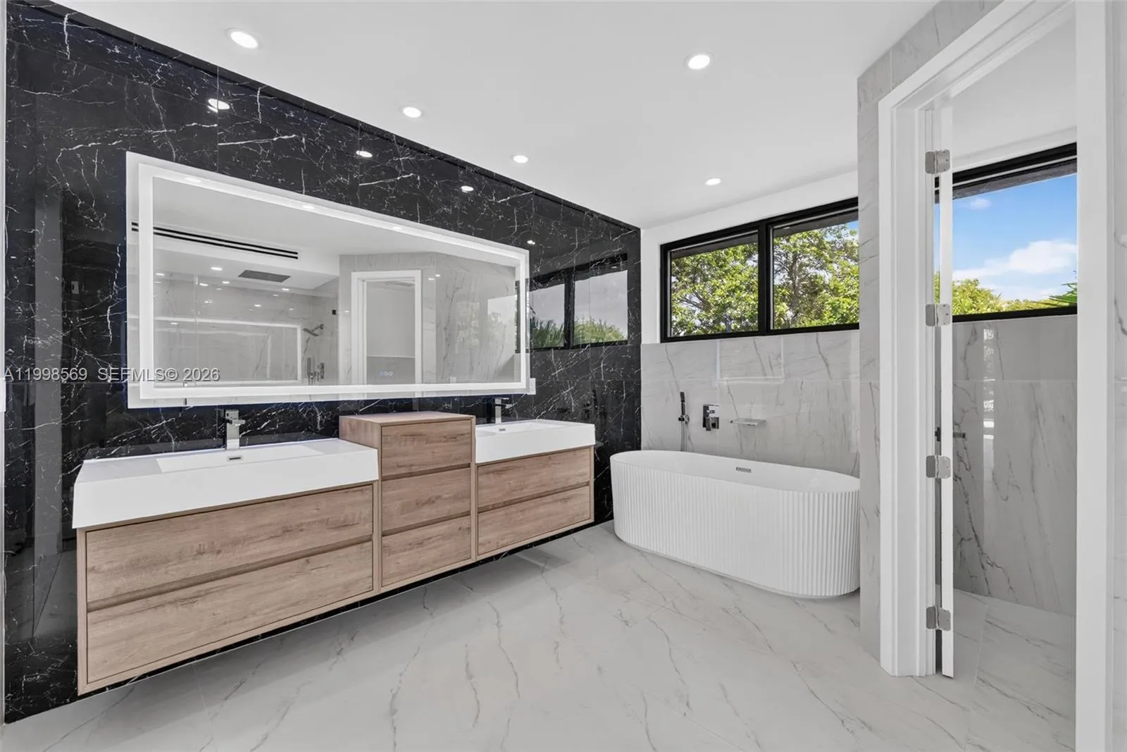 Property photo 53