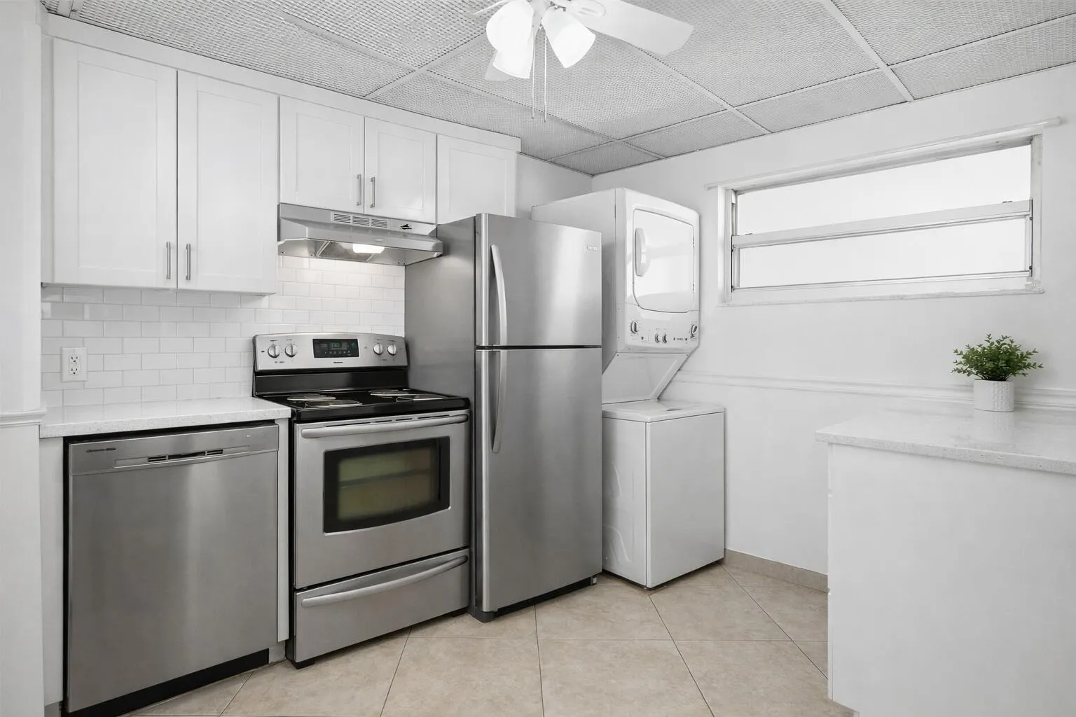kitchen 2 staged