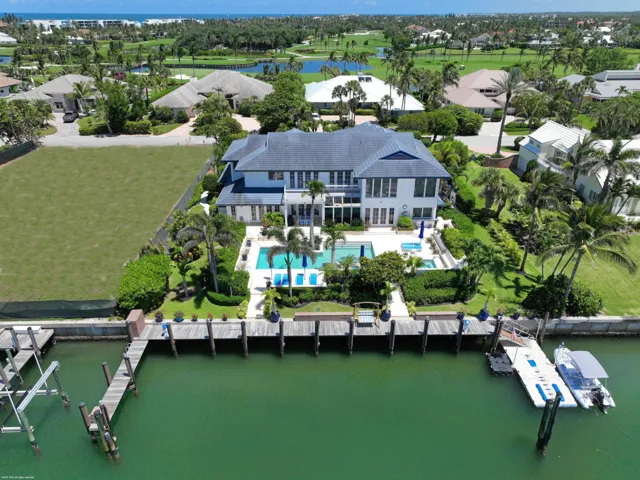 6819 SE South Marina Way 083