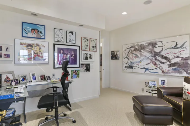 6819 SE South Marina Way 055