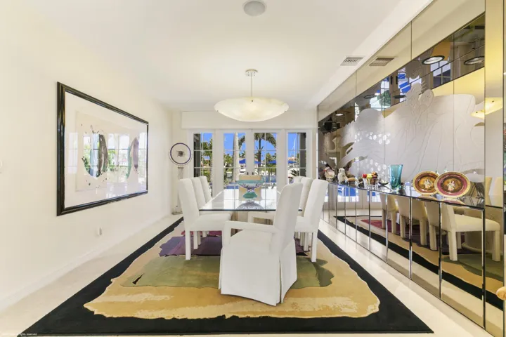 6819 SE South Marina Way 035