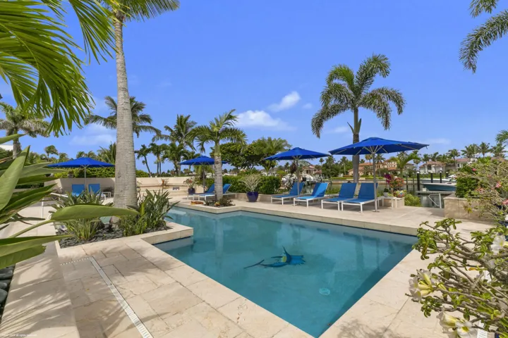 6819 SE South Marina Way 068