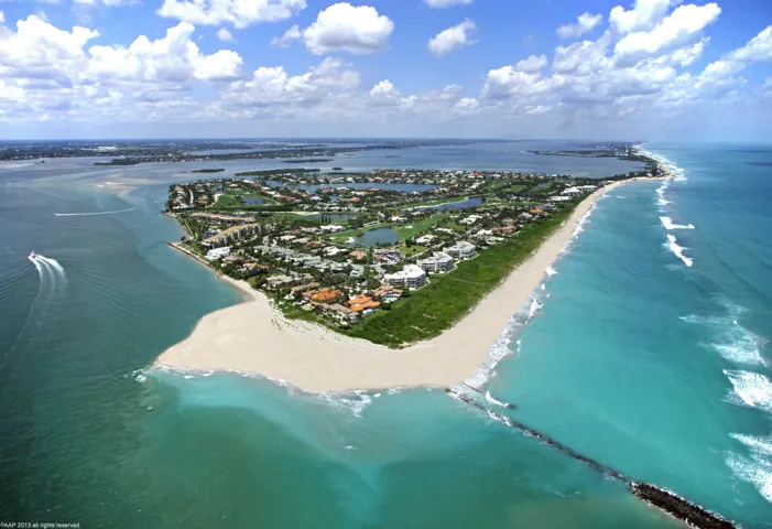 Sailfish Point aerial 50 2013 AAP