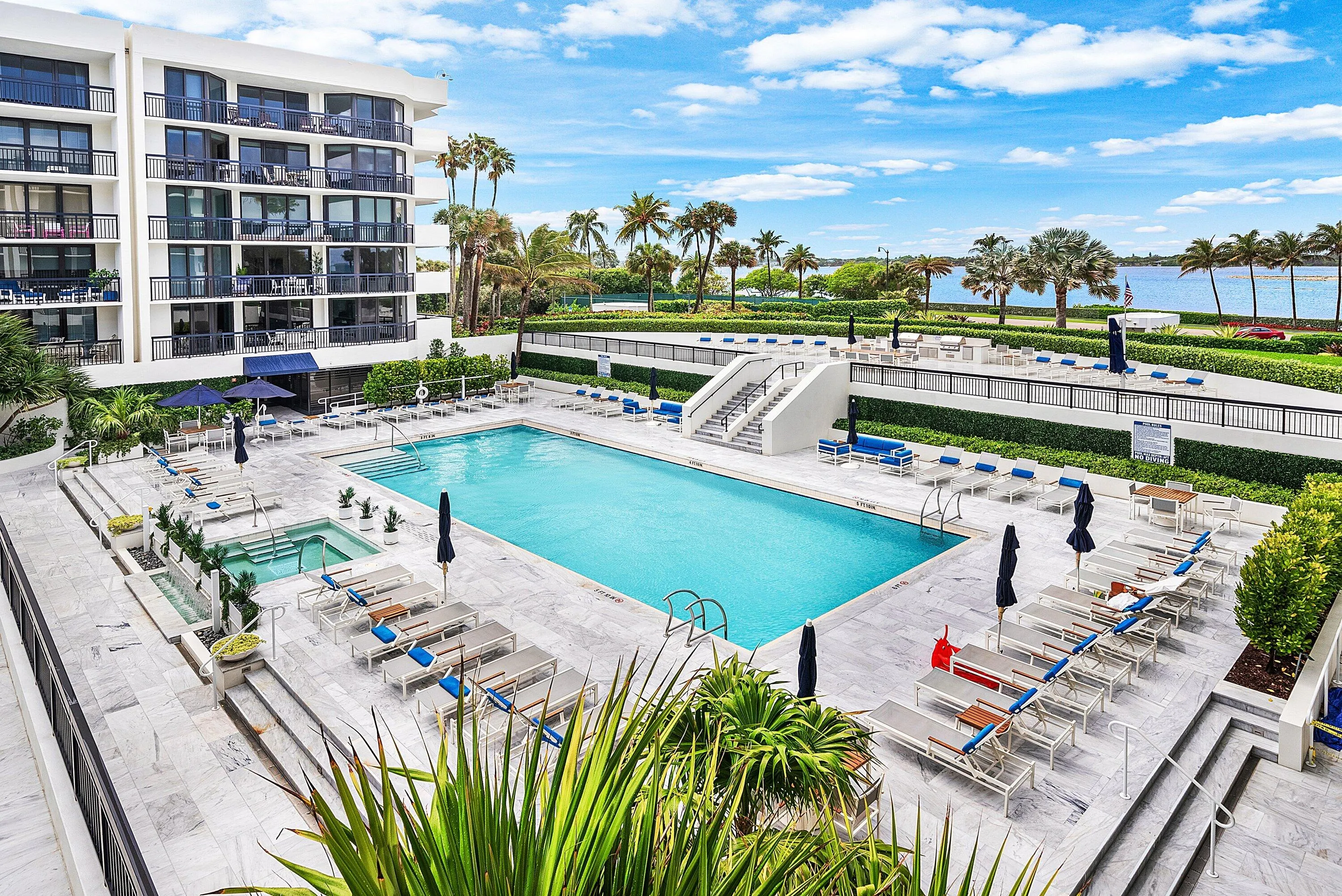 035-3140SouthOceanBoulevard-202N-PalmBea