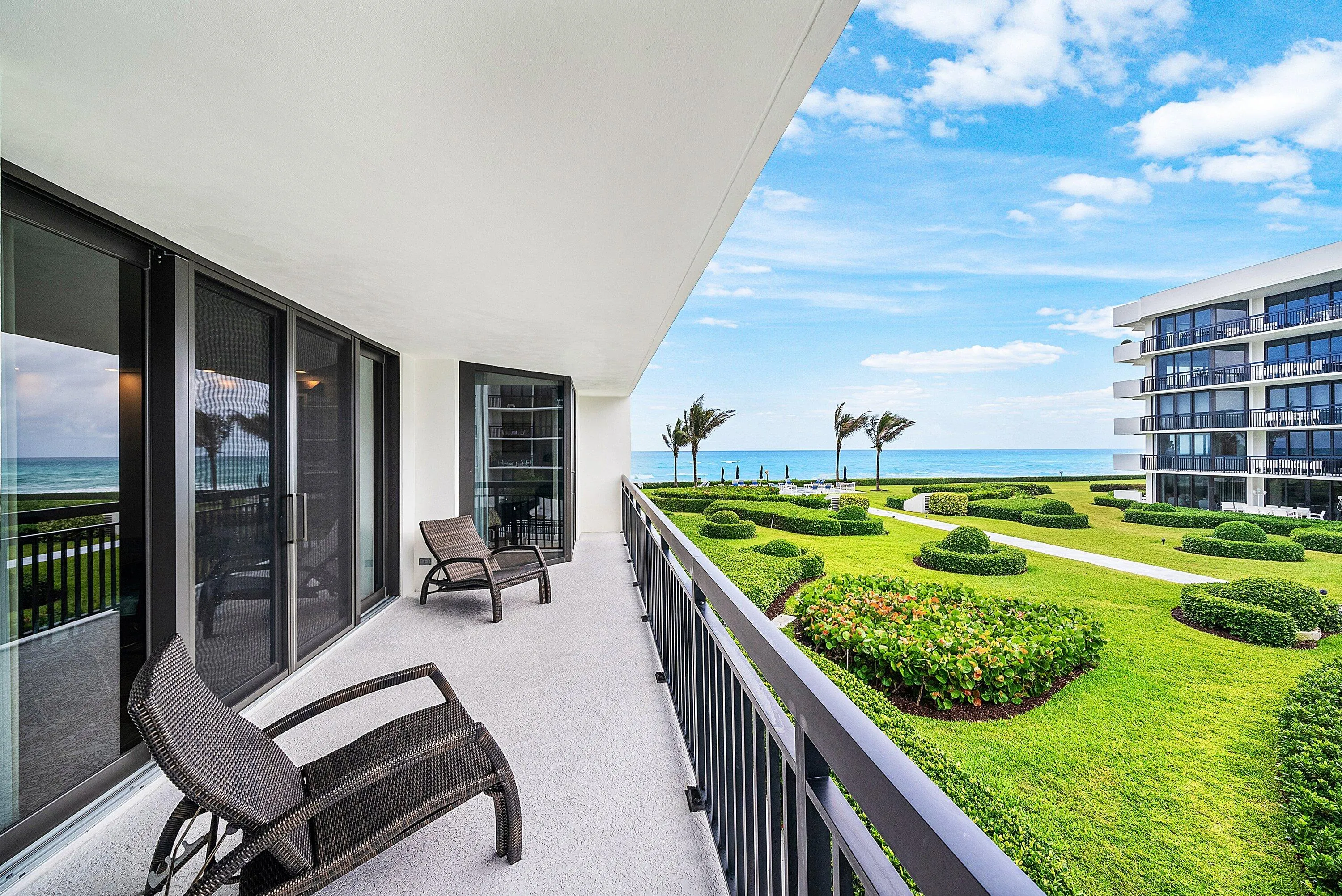 032-3140SouthOceanBoulevard-202N-PalmBea