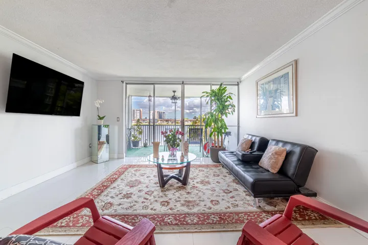 Livingroom-B