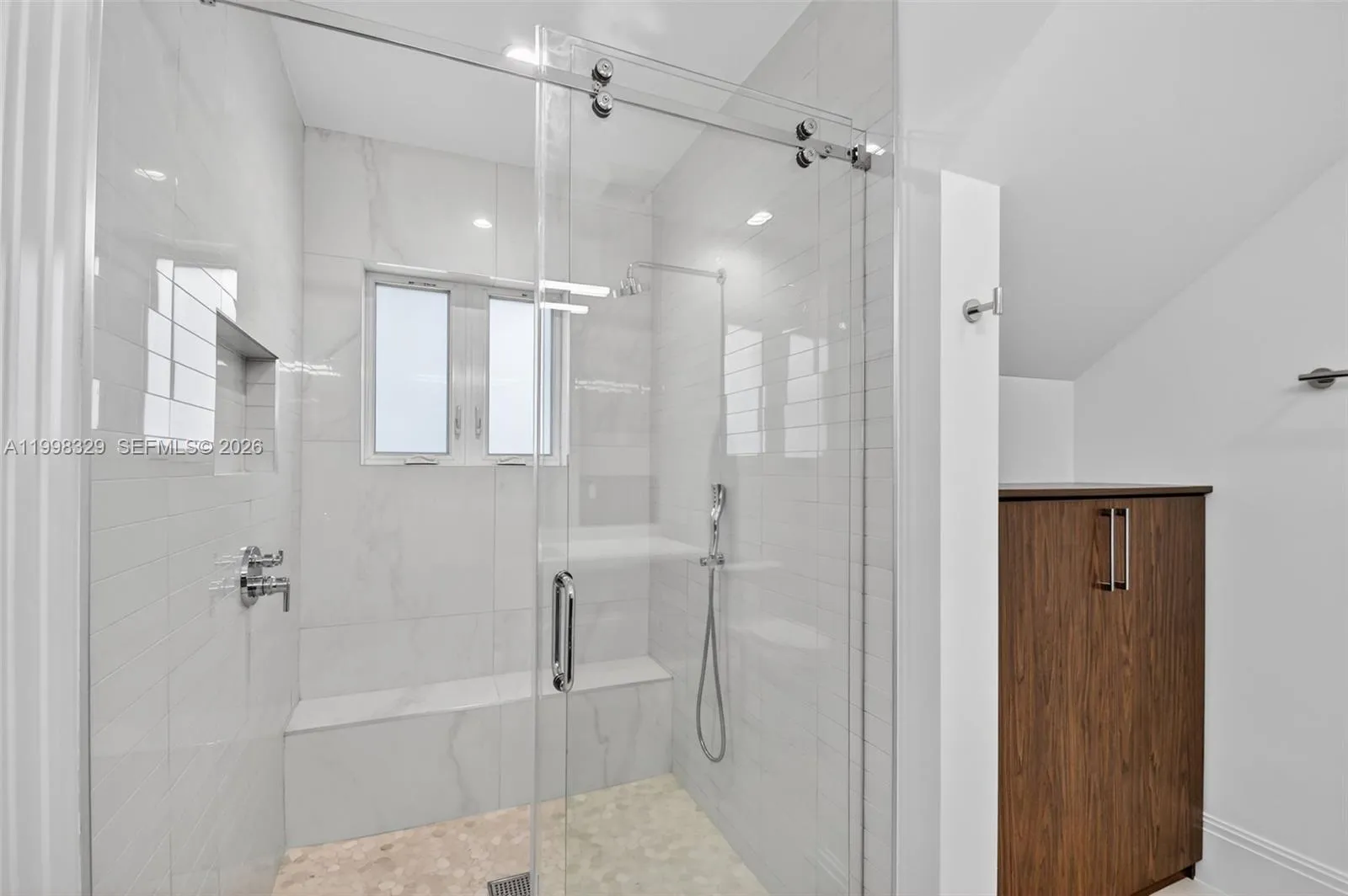 Property photo 107