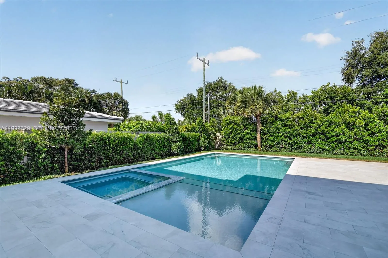 Property photo 33