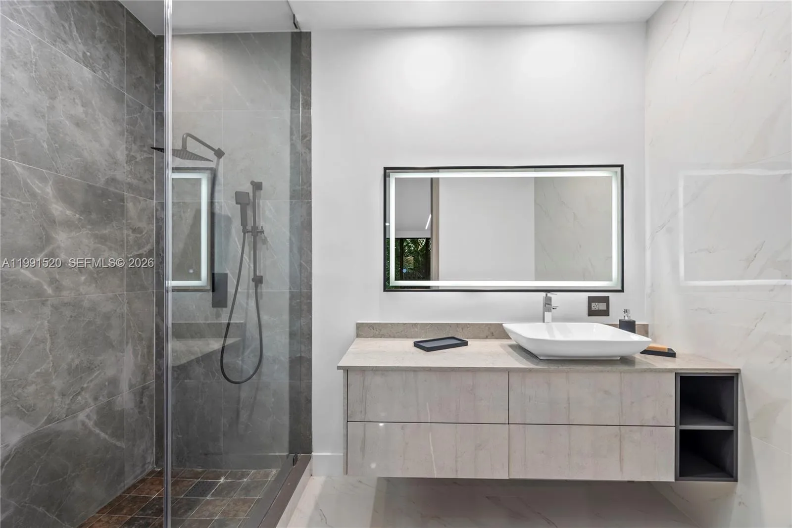Property photo 50