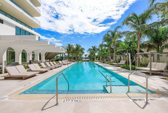 041-200ArkonaCourt-WestPalmBeach-FL-3340