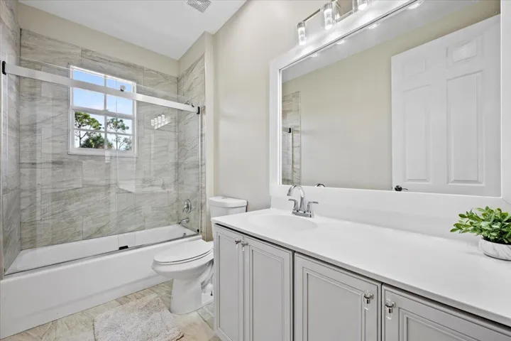 2nd Bathroom