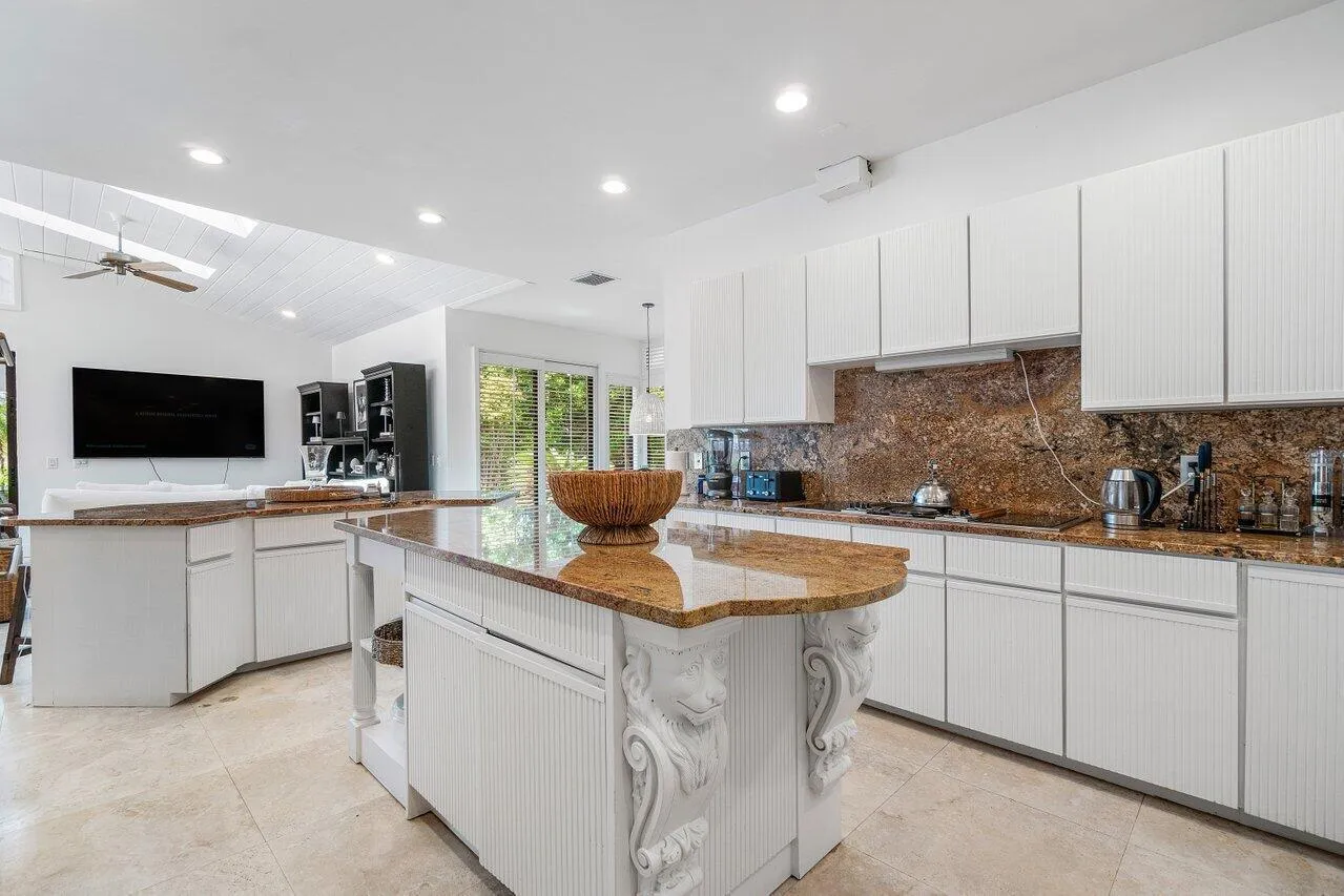 007-11839MaidstoneDrive-Wellington-FL-33