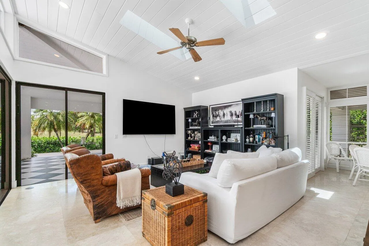 014-11839MaidstoneDrive-Wellington-FL-33