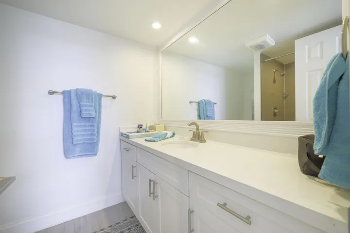 601 N Ocean Blvd, Unit 204 - 15