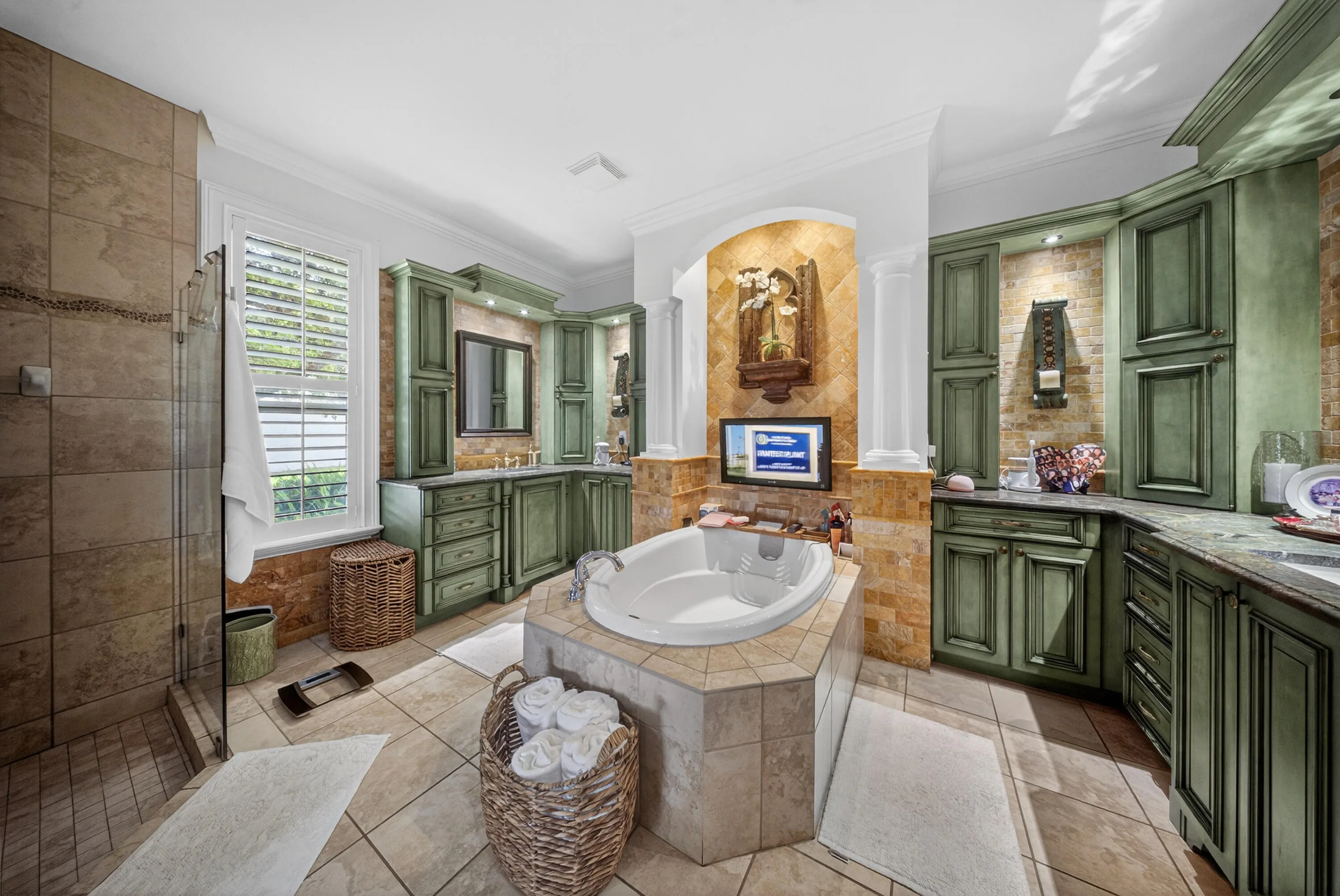 Property photo 34