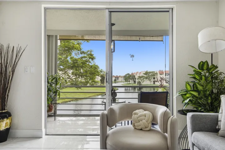Glass Sliding Doors to Patio
