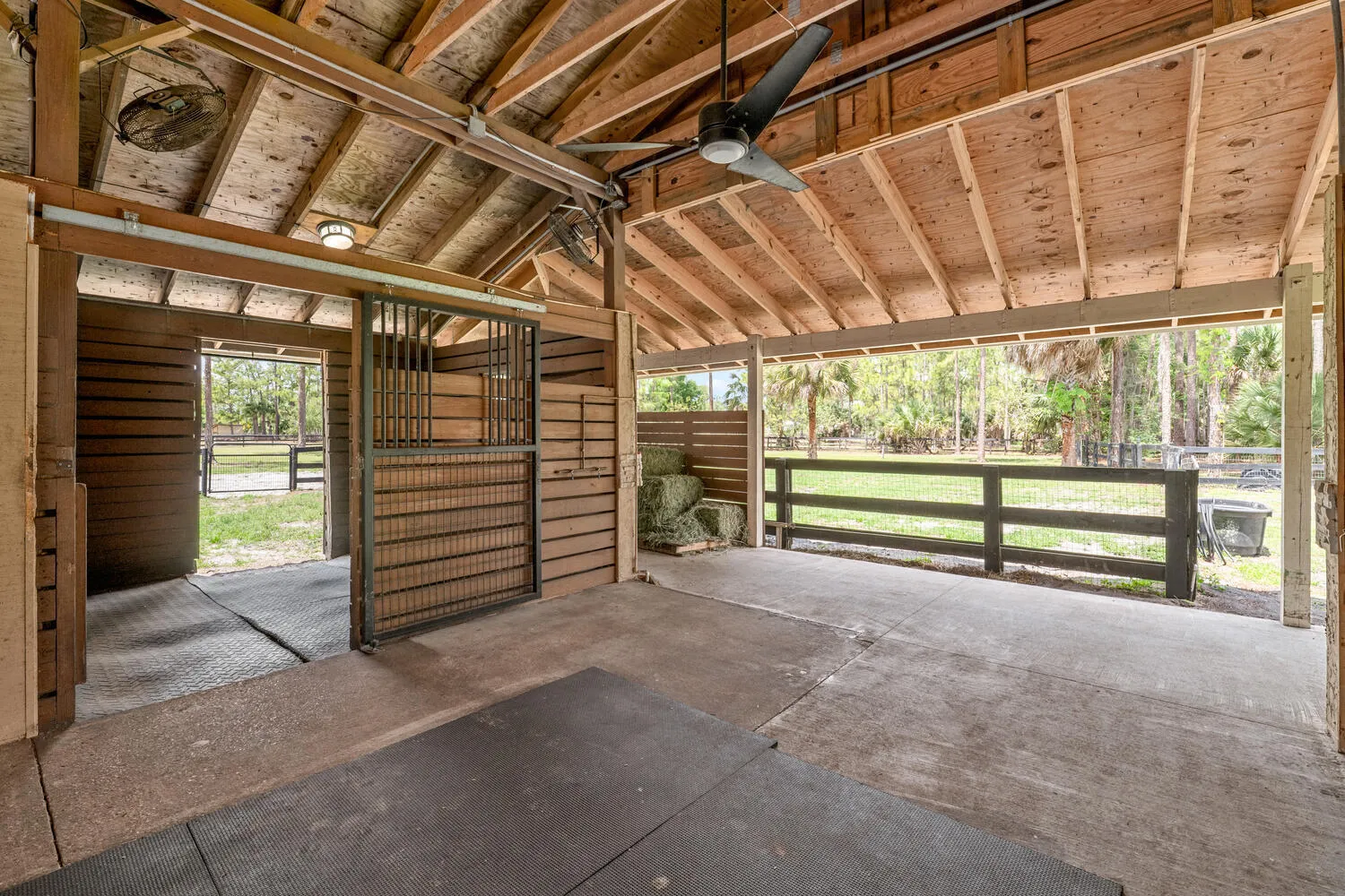 Property photo 94
