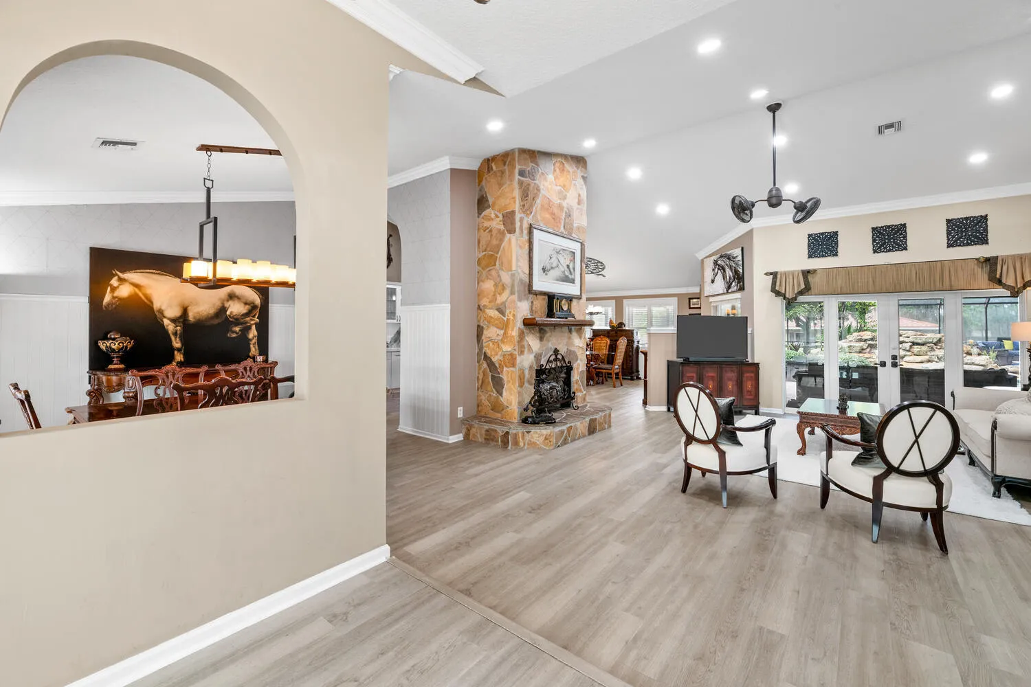 Property photo 25