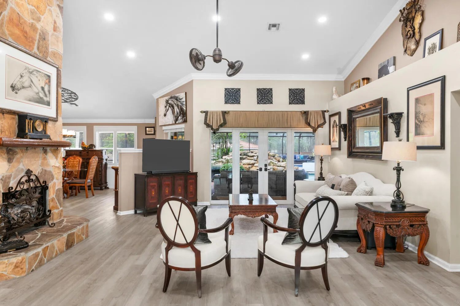 Property photo 28