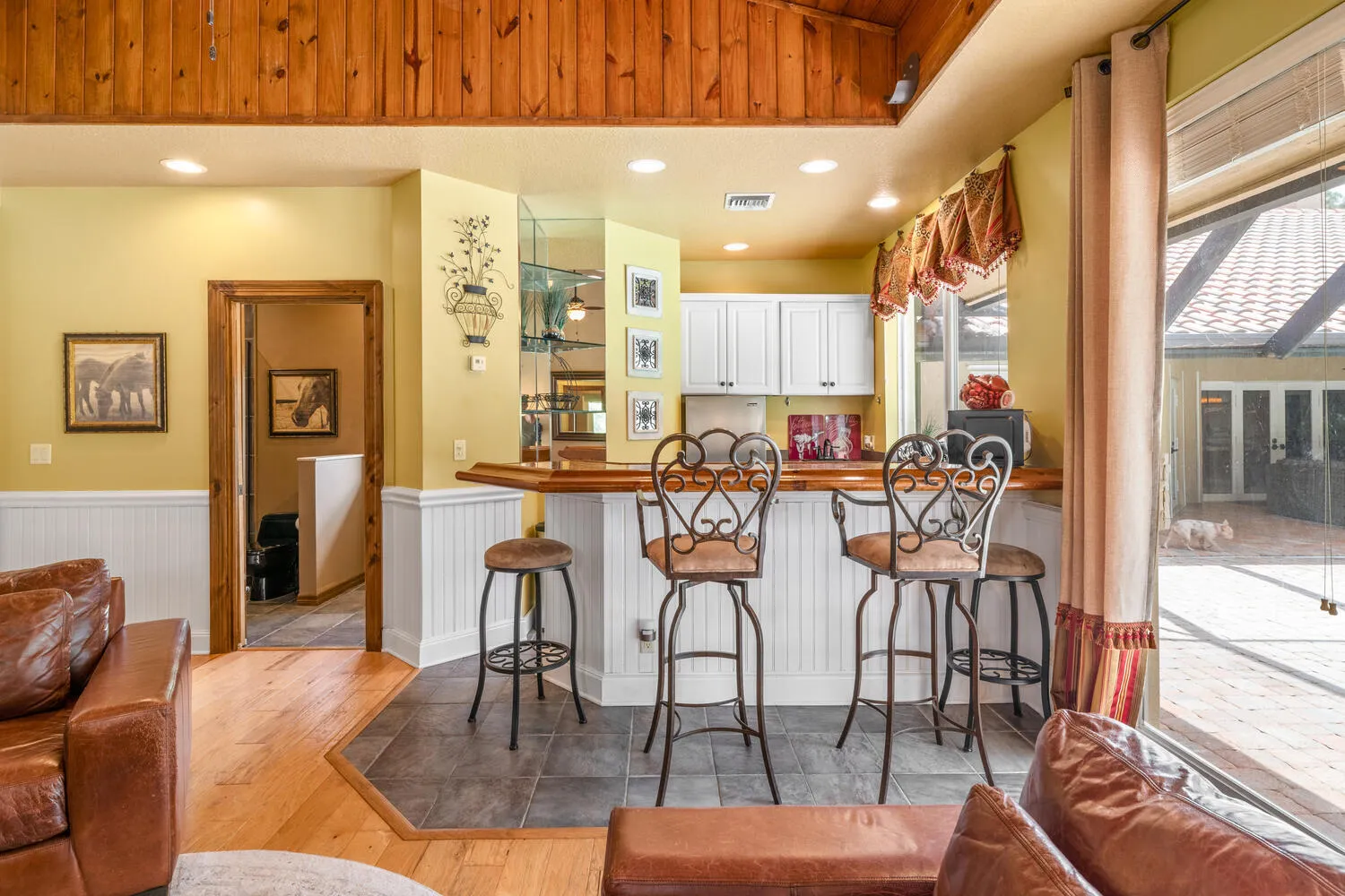 Property photo 64