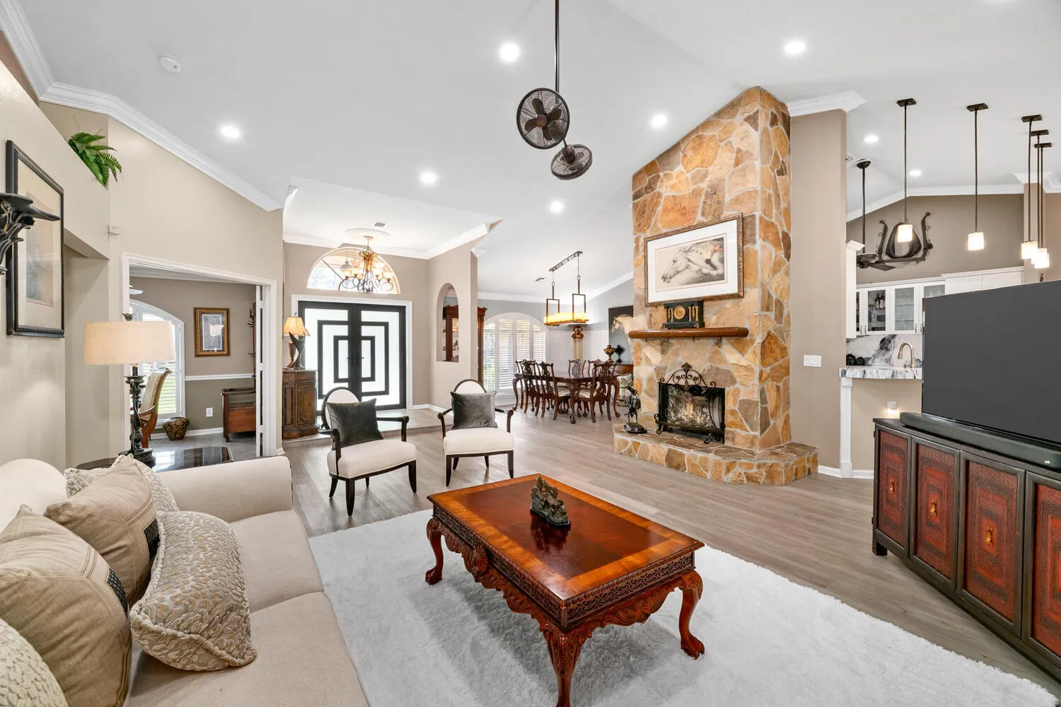 Property photo 32