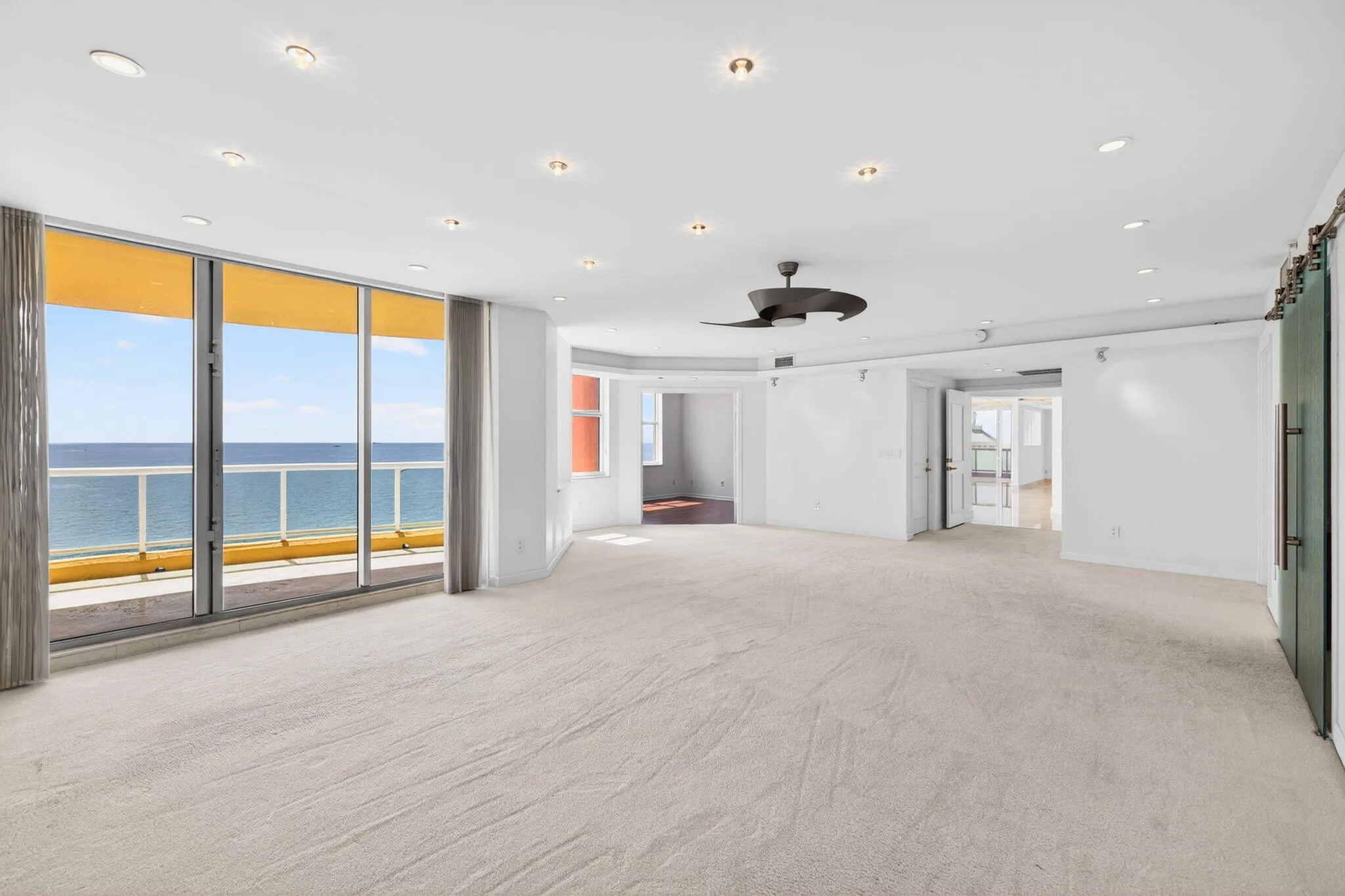 Expansive Primary Retreat