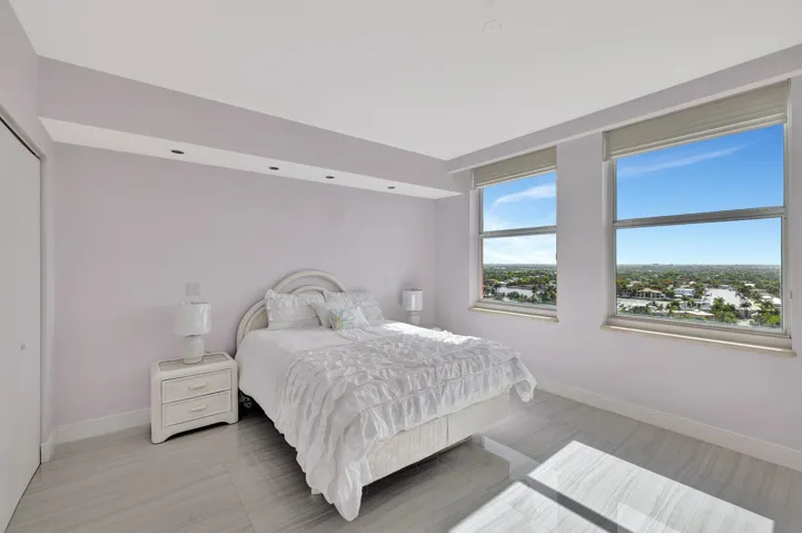 Guest Suite with Skyline Views
