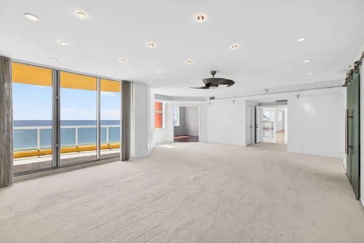 Expansive Primary Retreat