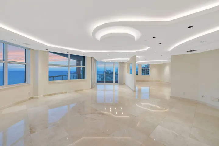 Light=-Filled Coastal Living Spaces