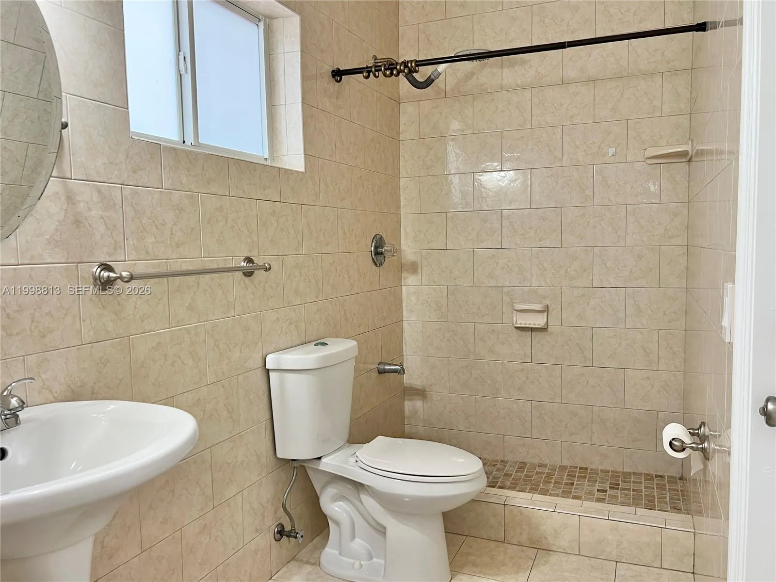Property photo 46
