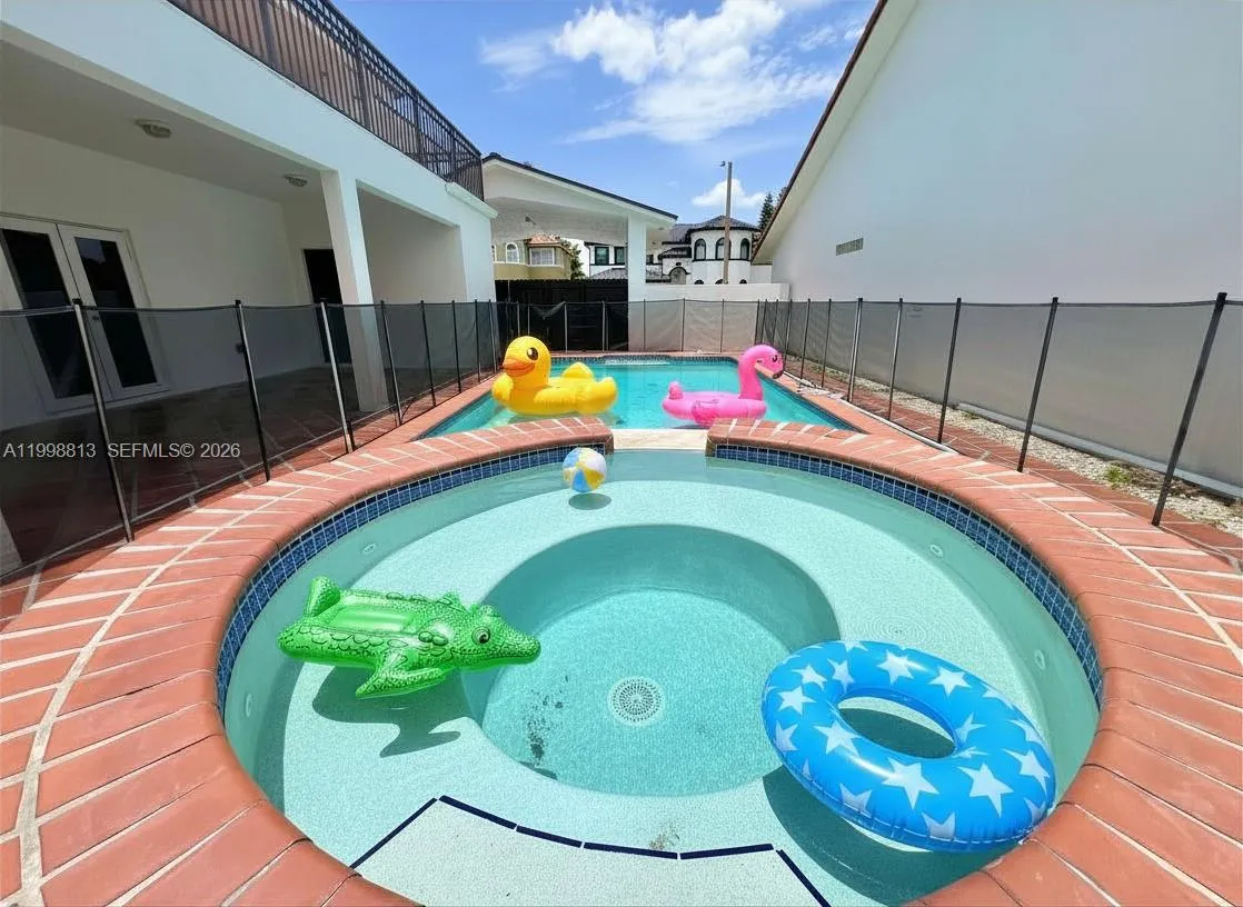 Property photo 15