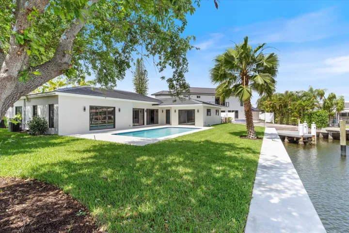 42-41-3111 NE 55th Street Ft. Laduerdale