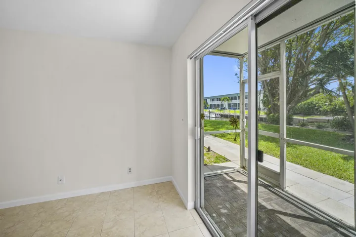 Screened in Patio with Gorgeous Views