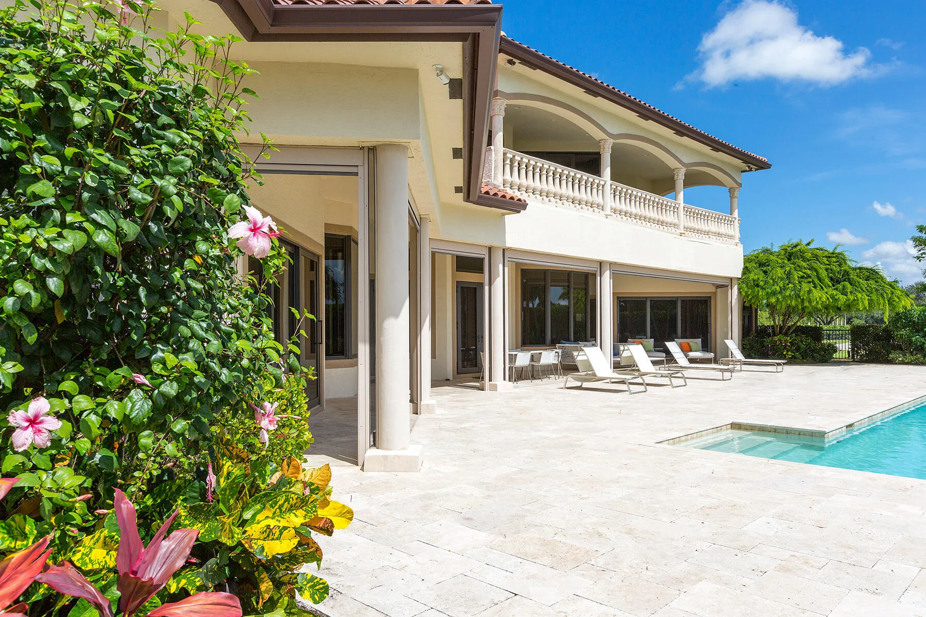 43-web-or-mls-A7403419