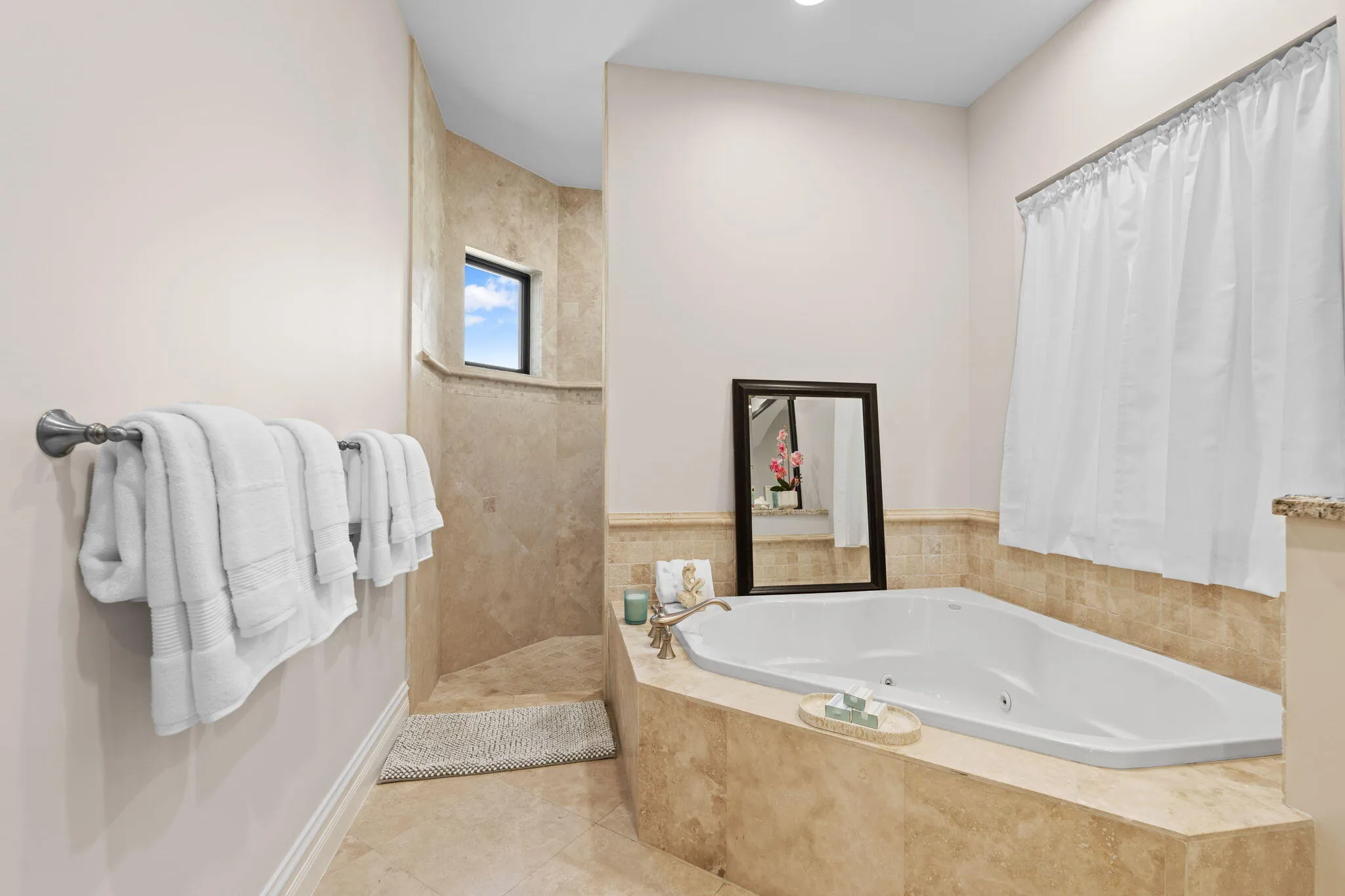 45-web-or-mls-A7403410