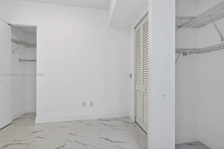Den by entrance