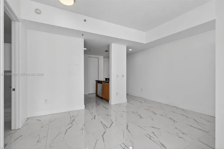 Living/dinning area