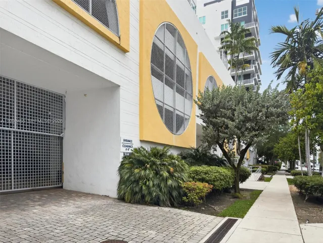Entrance to garage on the right of photo