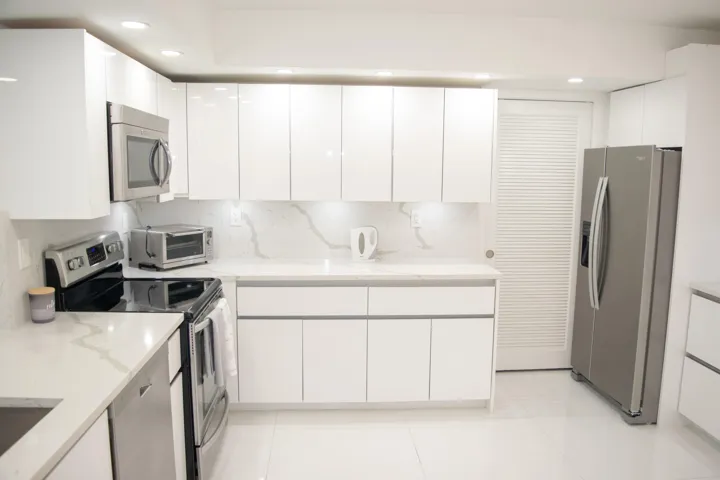 7. Apartment - Kitchen (2)