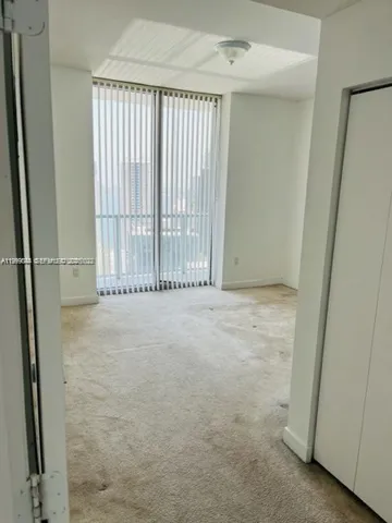 Mstr Bedroom II