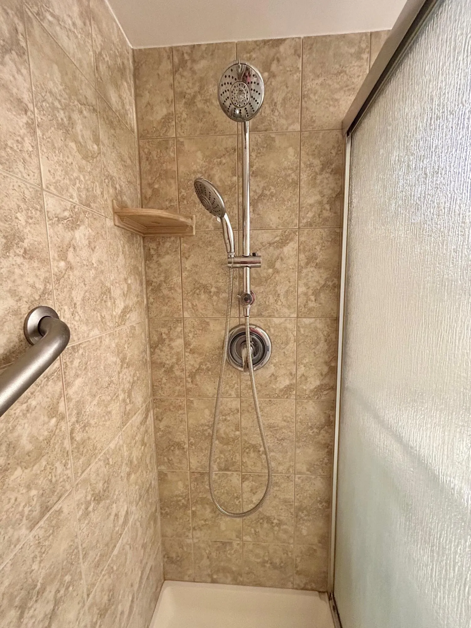 ADJUSTABLE HEIGHT WAND AND GRAB BAR