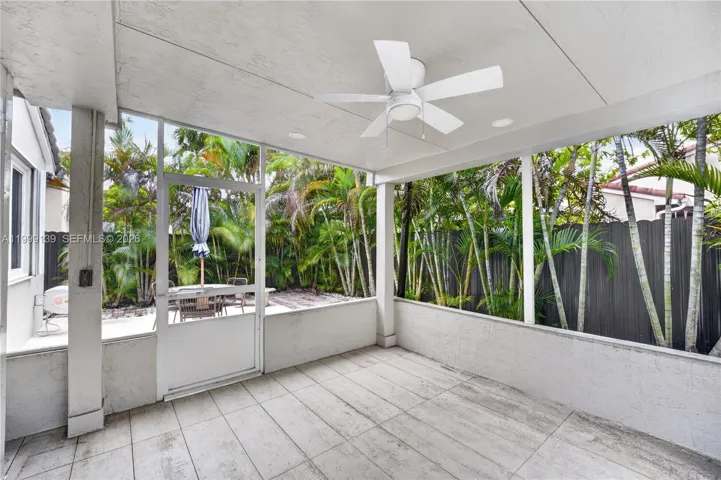 Photo 36