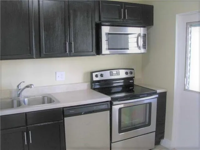 604 kitchen