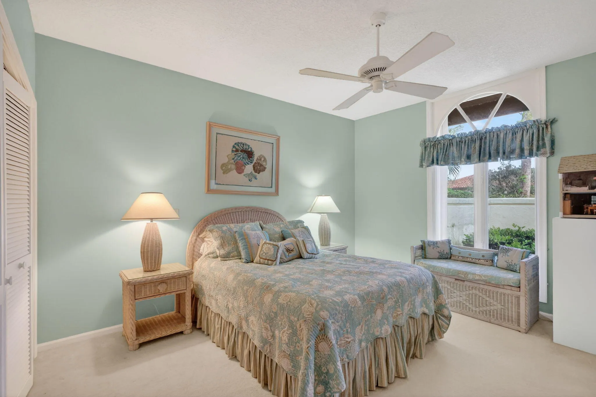 Property photo 28