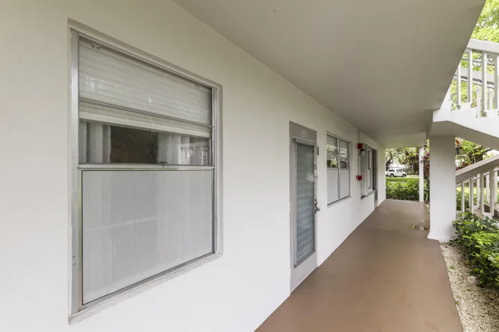 R6II3396