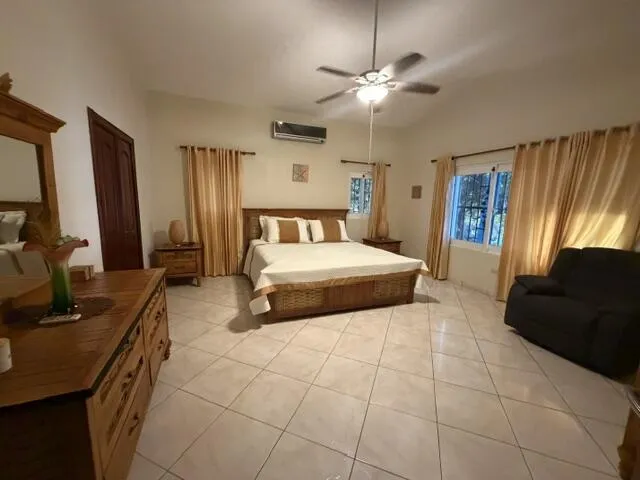Primary suite