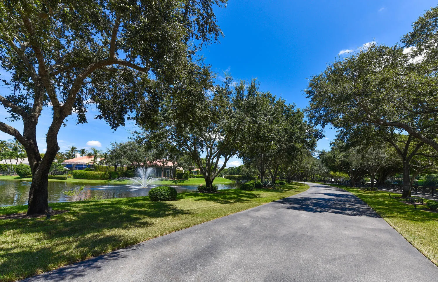 14284 Stroller Way Wellington-large-043-