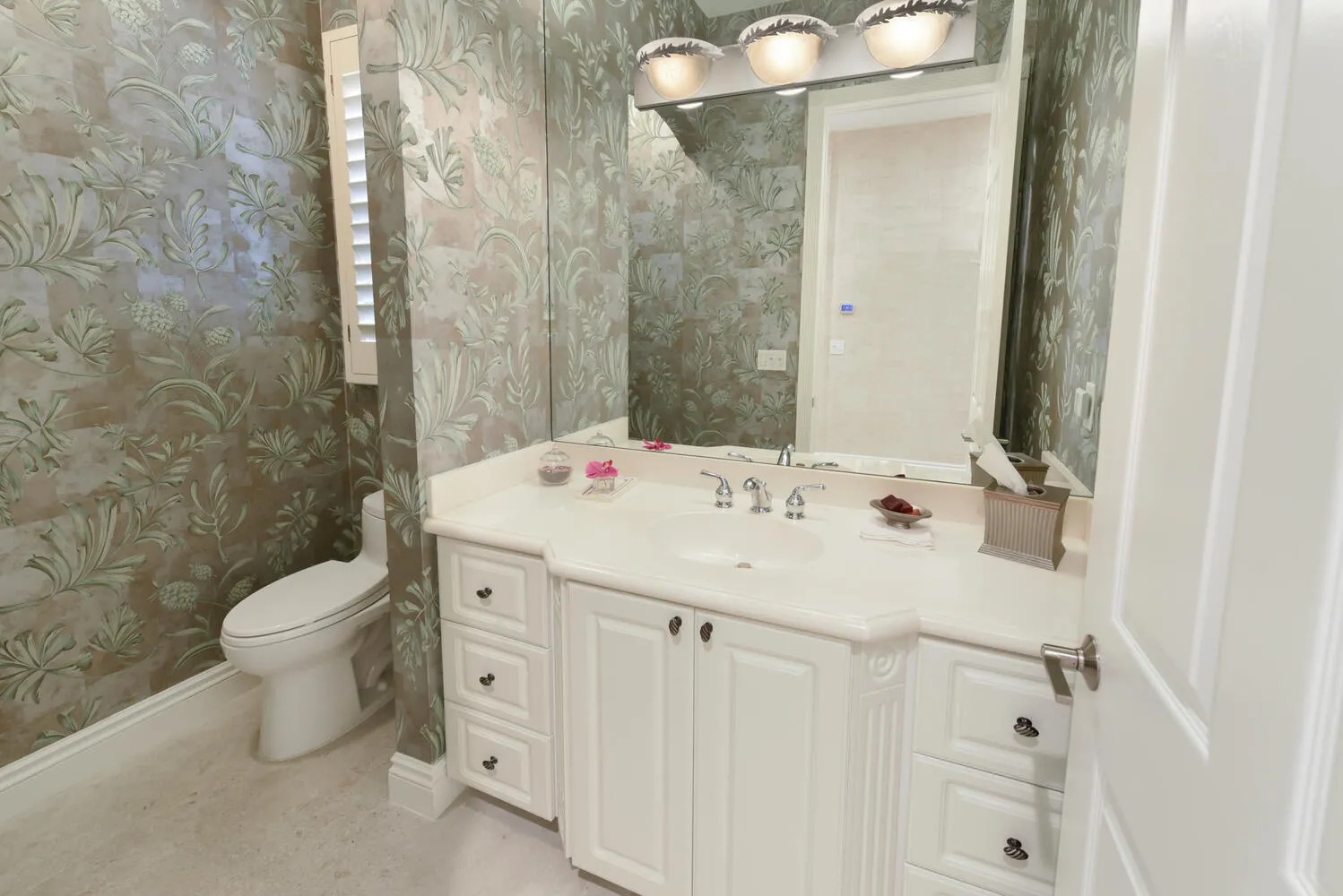 14284 Stroller Way Wellington-large-025-