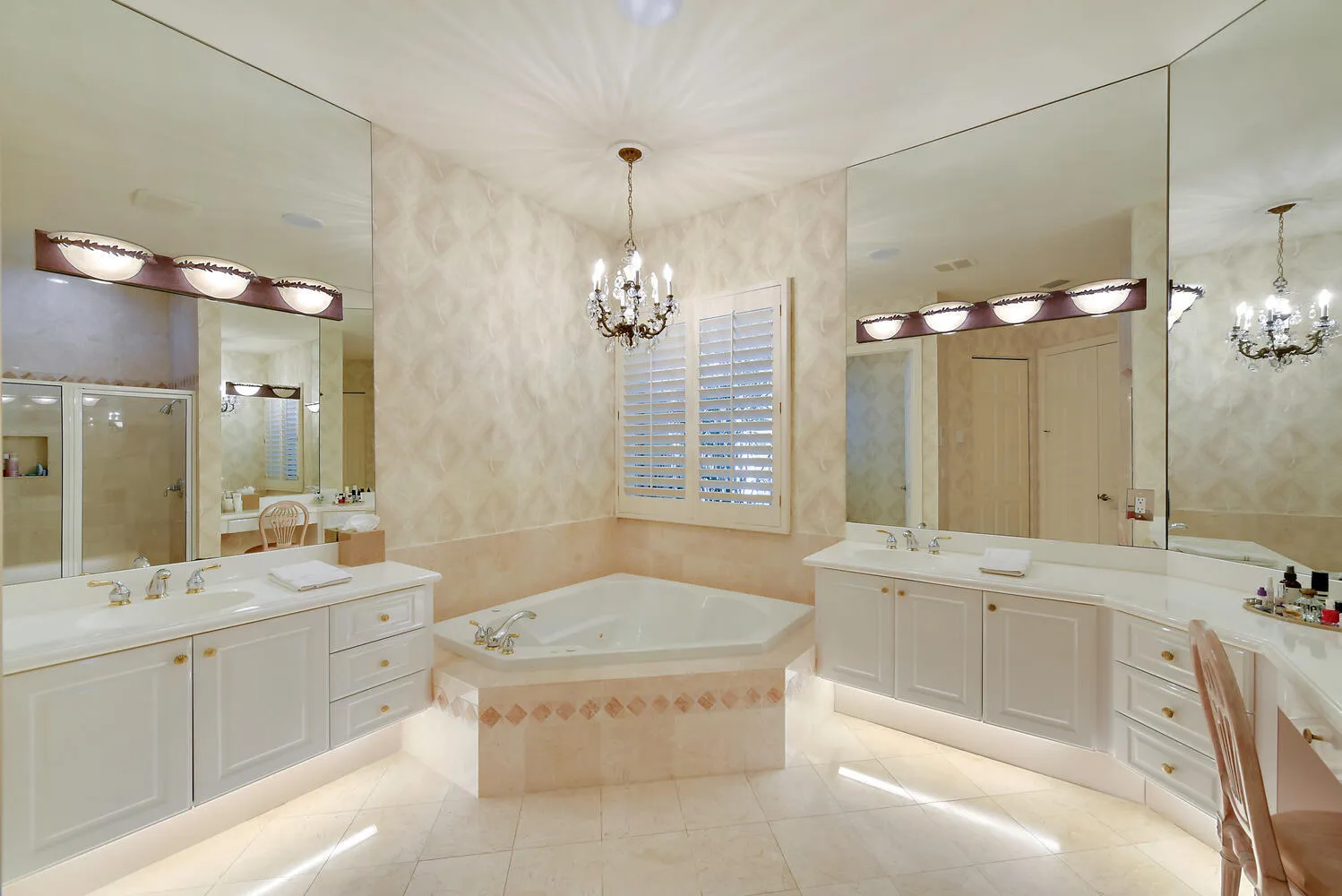 14284 Stroller Way Wellington-large-023-