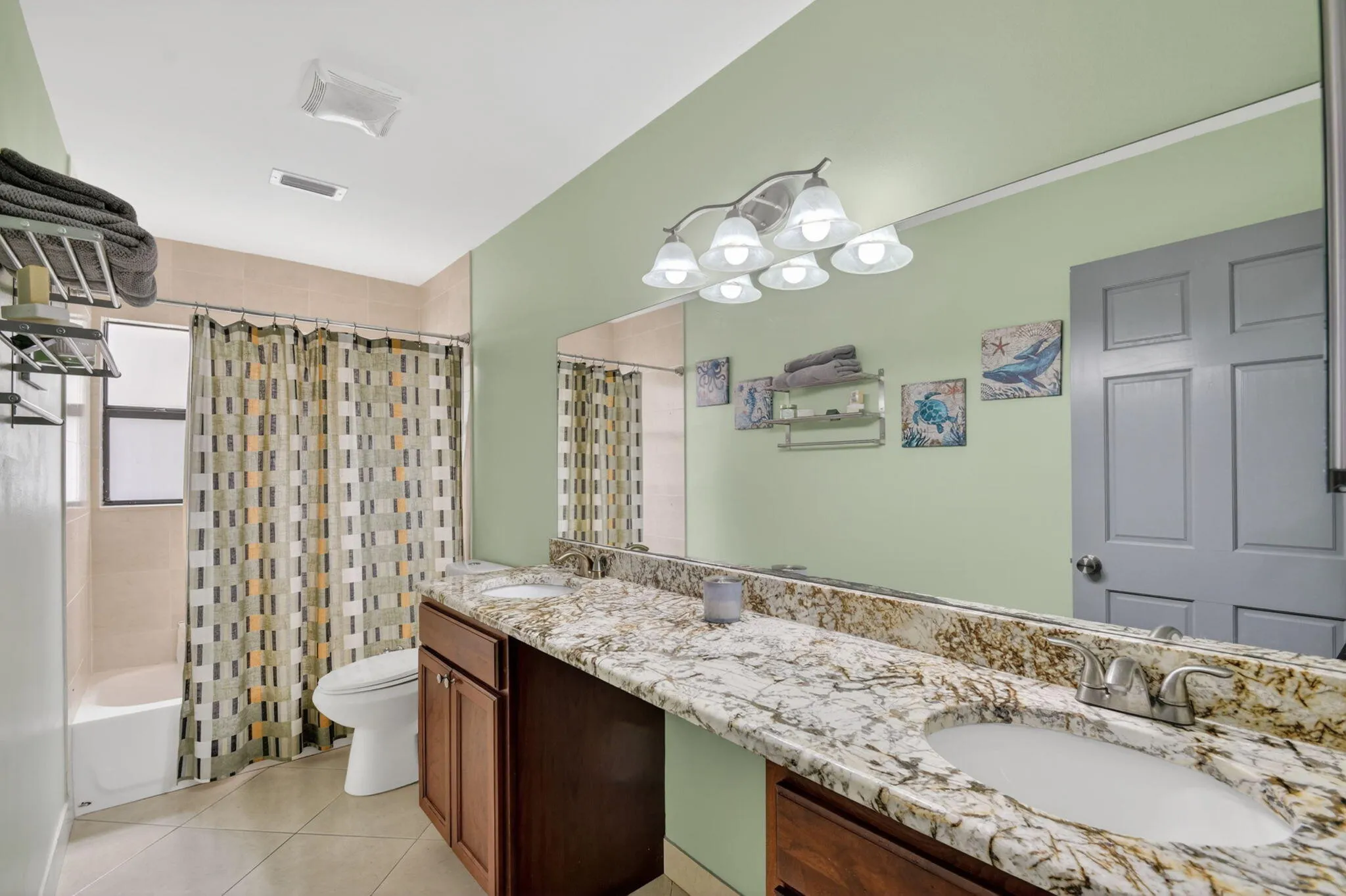 Property photo 32